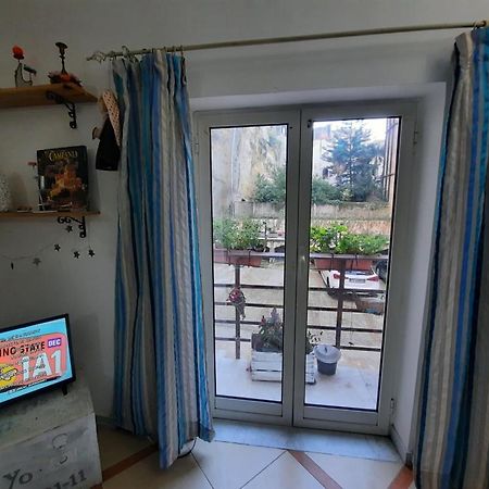 La Casa Nella Roccia Lägenhet Neapel Exteriör bild