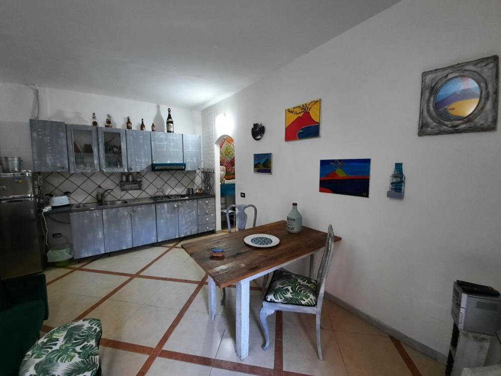 La Casa Nella Roccia Lägenhet Neapel Exteriör bild